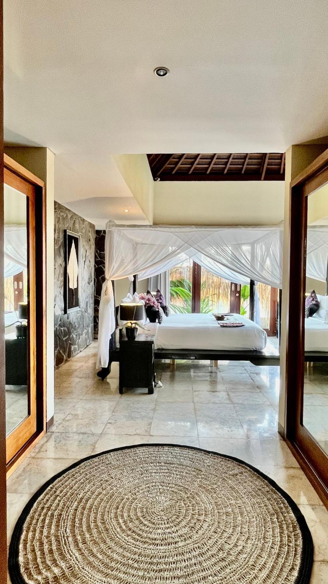Jabunami Villa Canggu Exteriör bild